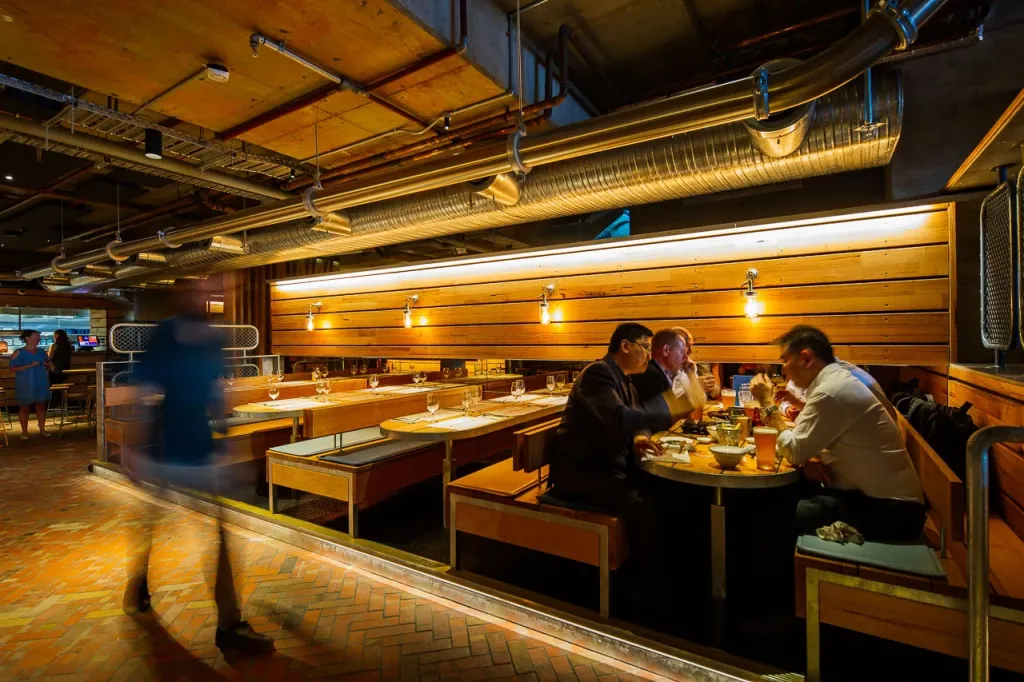 The Sporting Globe x 4 Pines image 3